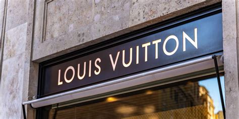 louis vuitton civitanova marche cv|Louis Vuitton: l’apertura della fabbrica a Civitanova .